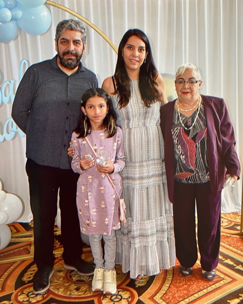 MARO ANTONIO PATIÑO MOREL, LAURA PELÁEZ DE SÁNCHEZ, REBECA PATIÑO MOREL Y LEONORA PATIÑO CRUZ