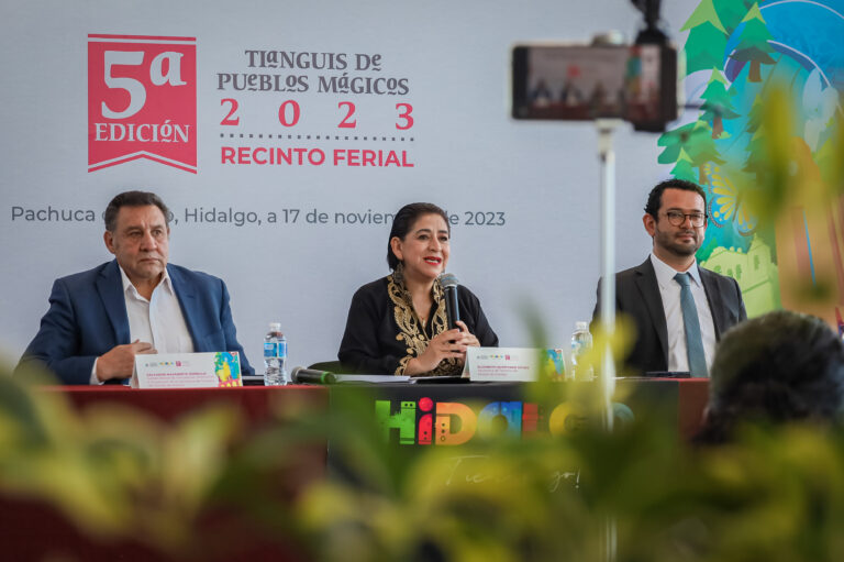 17_NOVIEMBRE_2023_TURISMO_CONFERENCIA 5TA EDICIÓN TIANGUIS PUEBLOS MÁGICOS -06