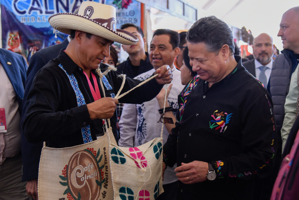 25_Noviembre_2023_Gobernador_Cambio de Estafeta Tianguis de Pueblos Mágicos _LG-31