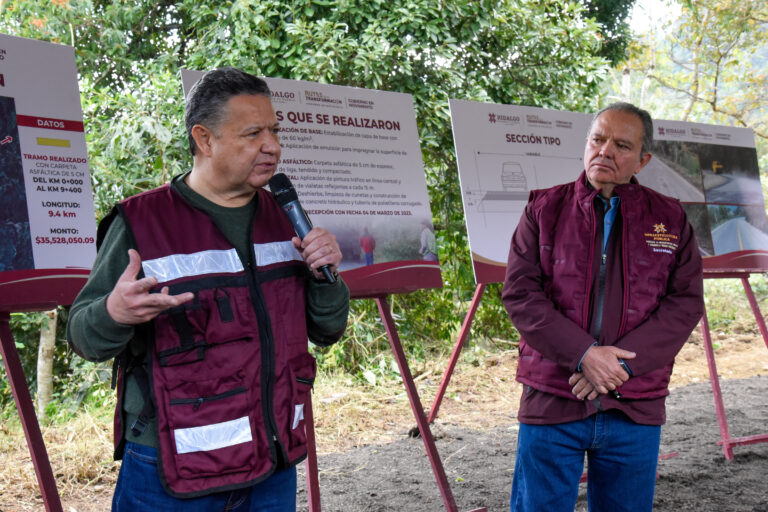 19_Diciembre_2023_Gobernador_Supervisión de obra _Calnali_LG-16