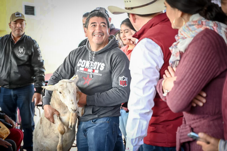 10_ENERO_2024_AGRICULTURA_Entrega apoyos_GANADO bovino-6