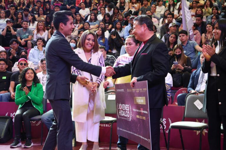 15_Febrero_2024_Gobernador_Premio Estatal de la Juventud_LG-52