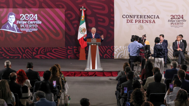 09_Abril_2024_Gobernador_Conferencis de Prensa CDMX_LG (2)