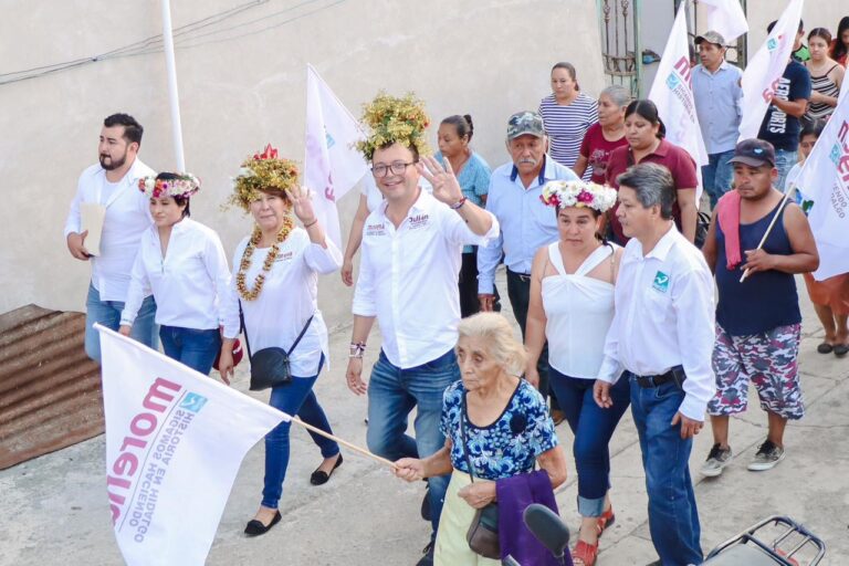 Julián Nochebuena C 300424