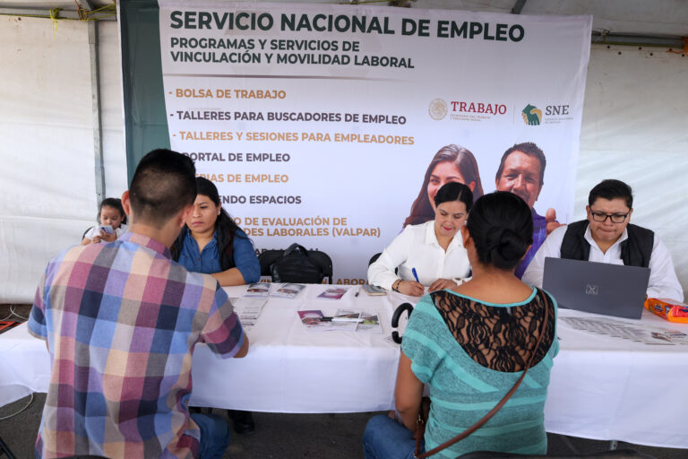 04_Mayo_2024_Gobernador_Gobierno Itinerante_Feria de Servicios Piracantos _Pachuca-03