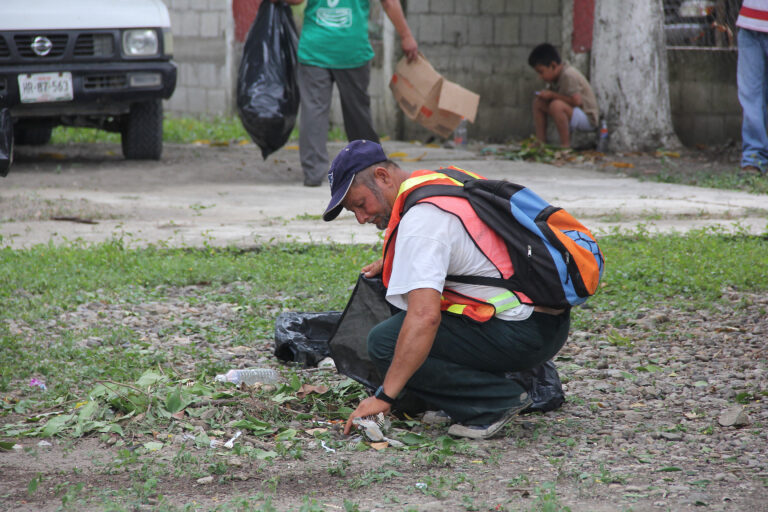 Foto_12_Junio_2024_Salud_Mochila de emergencia en caso de desastres 003