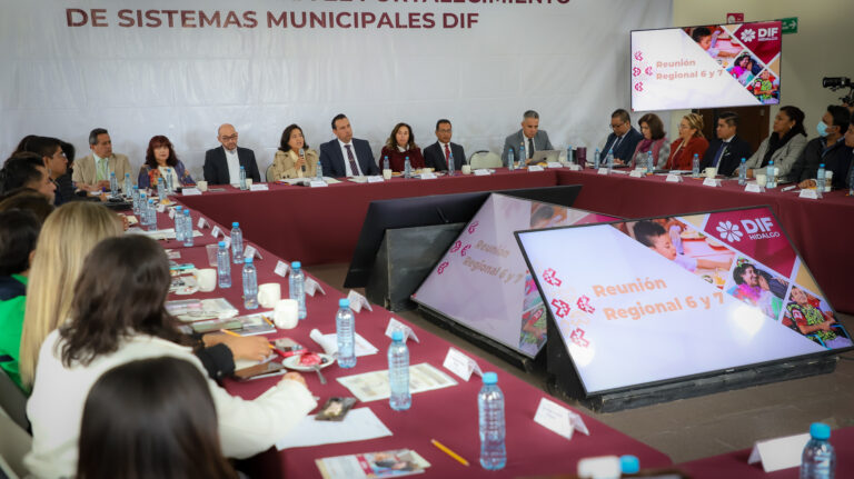 FOTO 27 SEPTIEMBRE 2024_DIFH_REUNIÓN REGIONAL PARA EL FORTALECIMIENTO DE SISTEMAS MUNICIPALES