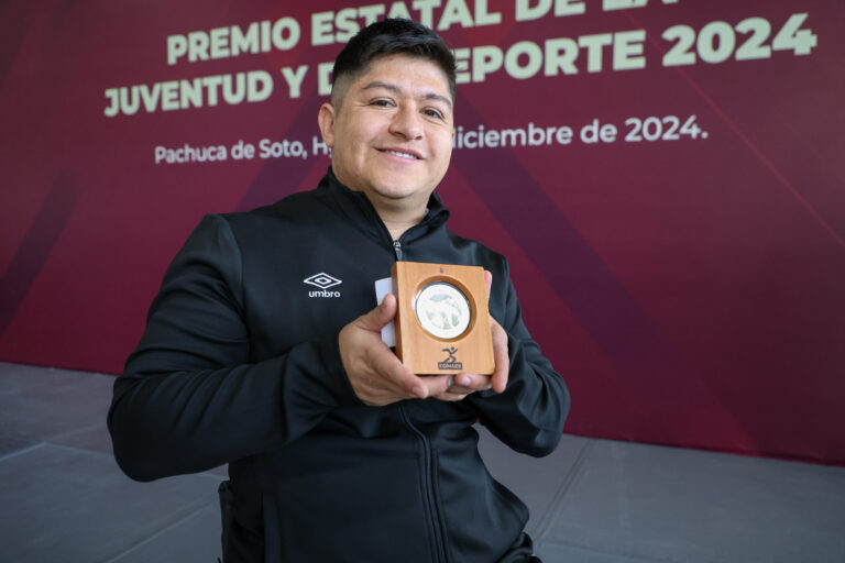 02 Diciembre 2024_ Gobernador_Premio estatal de la juventud y deporte 2024-05