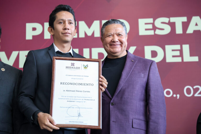 02 Diciembre 2024_ Gobernador_Premio estatal de la juventud y deporte 2024-18