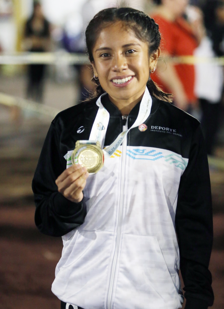 Atleta oaxaqueña le gana medalla de oro Mariel Salazar Tapia El Nuevo