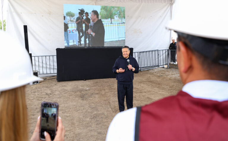 110525 Gobernador supervisión de obra_Pachuca -08