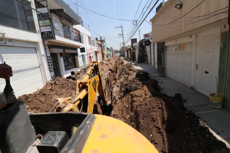 18_05_25_CAASIM_ Entra en operación nueva infraestructura sanitaria en la colonia Periodistas (3)