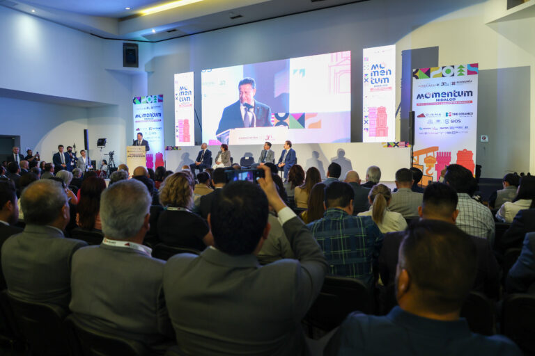280525 Gobernador Expo Industrial Momentum-25