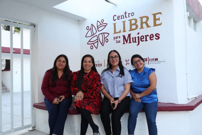 CENTRO LIBRE ATOTONILCO. TITULAR IHM Y PRESIDENTA MUNICIPAL (1)