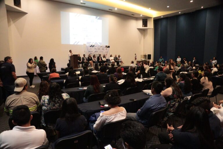 Feria de empleo Tuzororum (7)