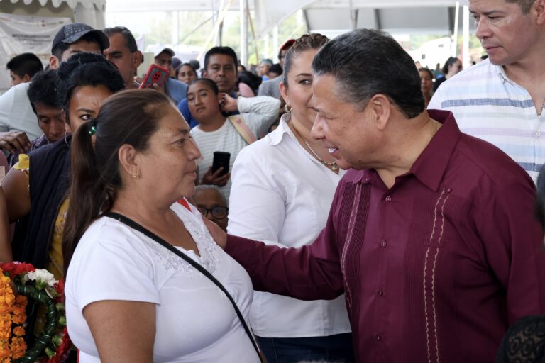 Gobernador y madre - copia