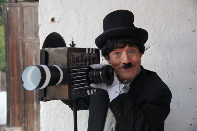 Arranca el Cine Comunitario con risas, cine y comunidad en San Agustín Metzquititlán