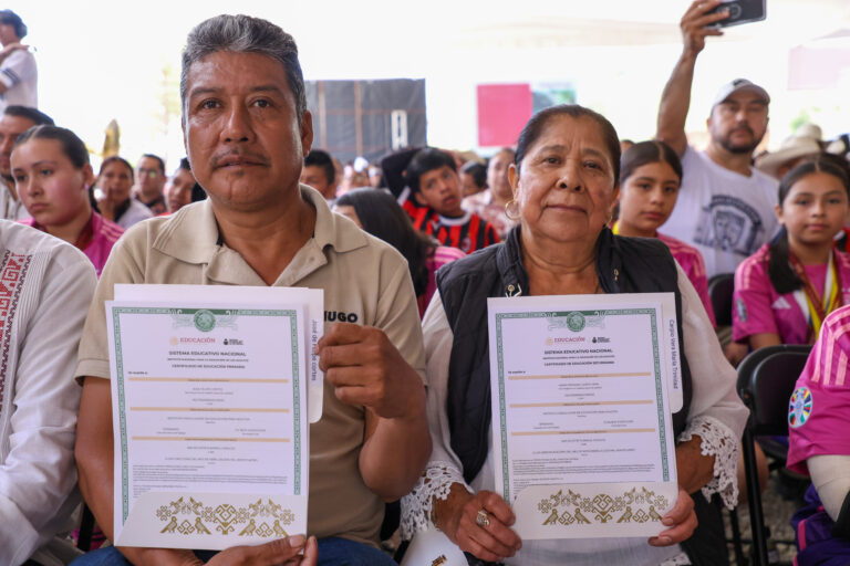 Copia de 120625 Gobernador_Rutas de la transformación_ Tianguistengo -06