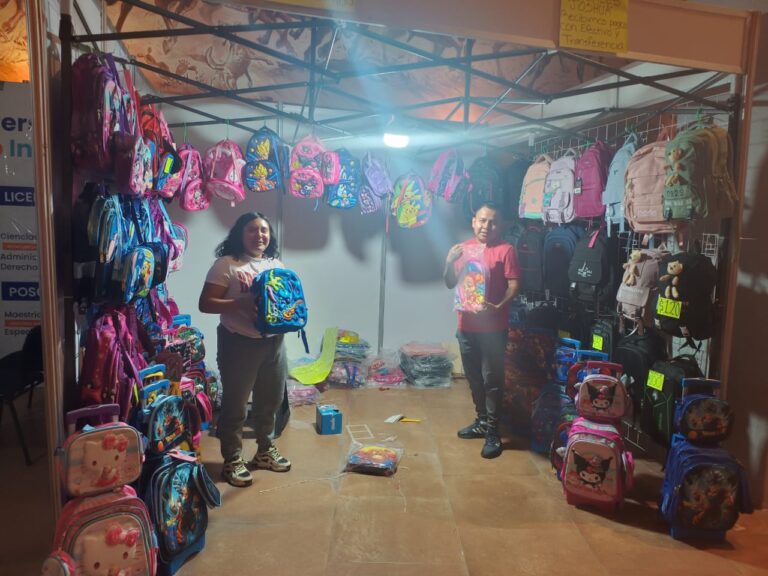 expo venta regreso a clases (8)