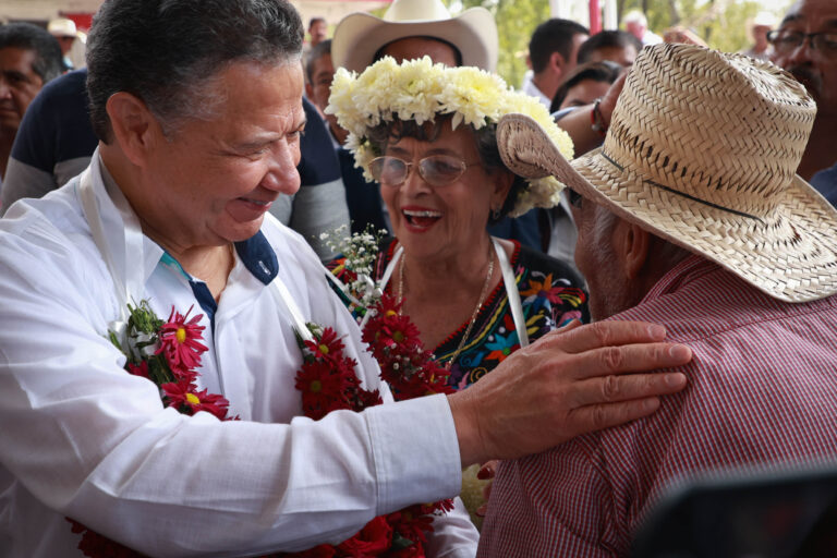 22 JULIO 2025_GOBERNADOR_ENTREGA DE APOYOS_LOLOTLA