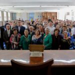 Inmortaliza Prepa 1 sus seis décadas de historia con libro y moneda de aniversario